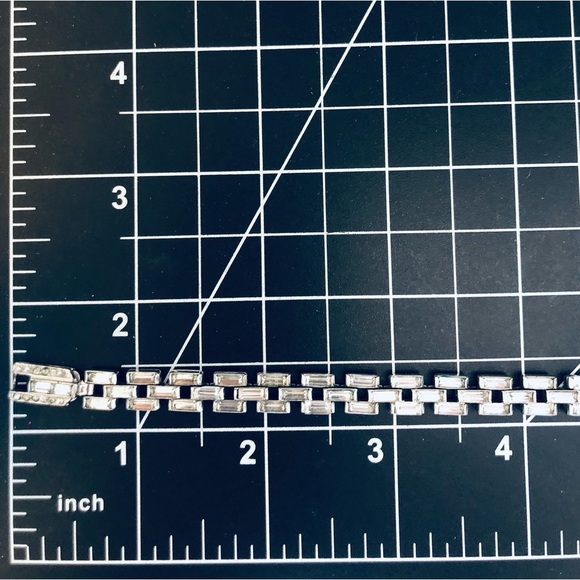 Vintage Rare CROWN TRIFARI Baguette Rhinestone Necklace - Picture 5 of 17